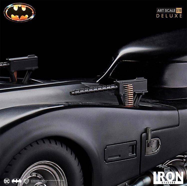 Iron Studios presenta edición especial de Batman y Batmobile 6