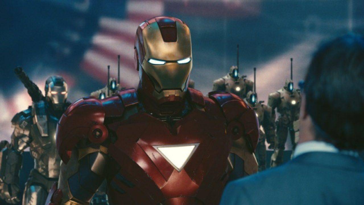 Tom Cruise reemplaza a Robert Downey Jr. como Iron Man 1
