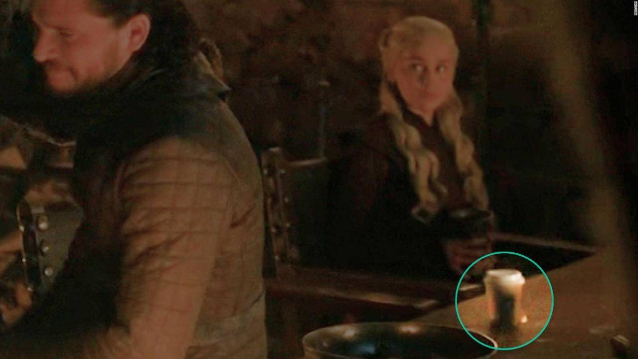 Por fin se supo a quién pertenecía el vaso de café en "Game of Thrones" 1