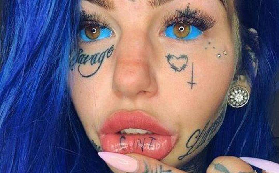 Influencer queda ciego después de tatuarse los ojos