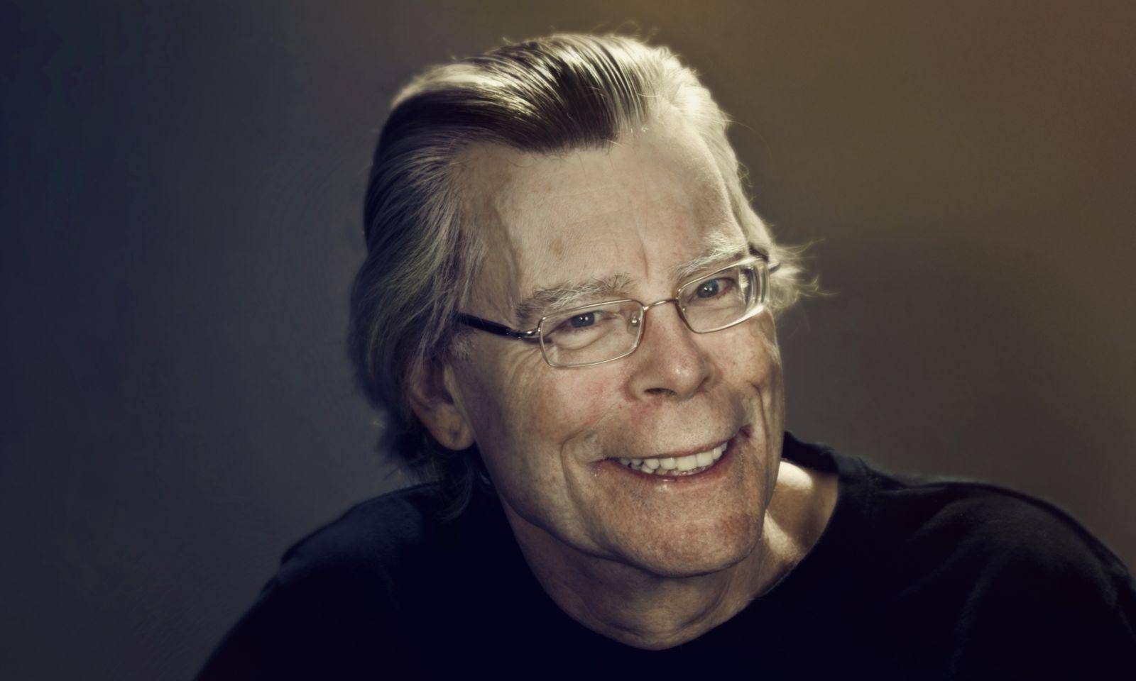 Stephen King lanza su primer álbum de rap en ‘April Fools’