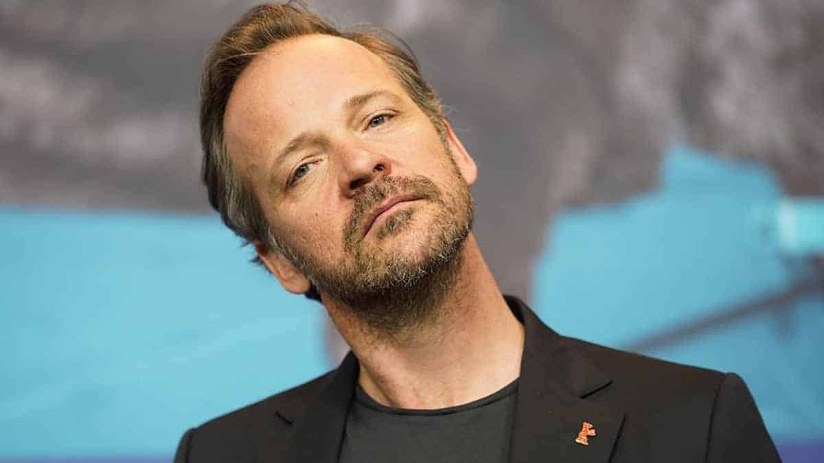 Peter Sarsgaard describe su personaje en The Batman como «muy intenso»