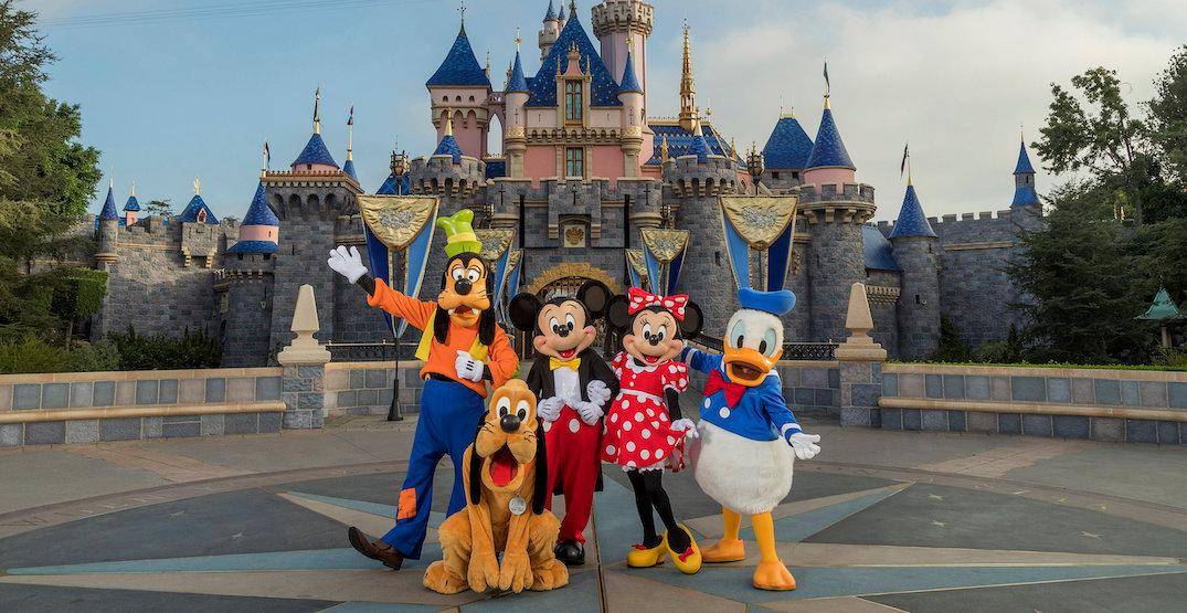 Disneyland se convertirá en un sitio de vacunación masiva para COVID-19 3