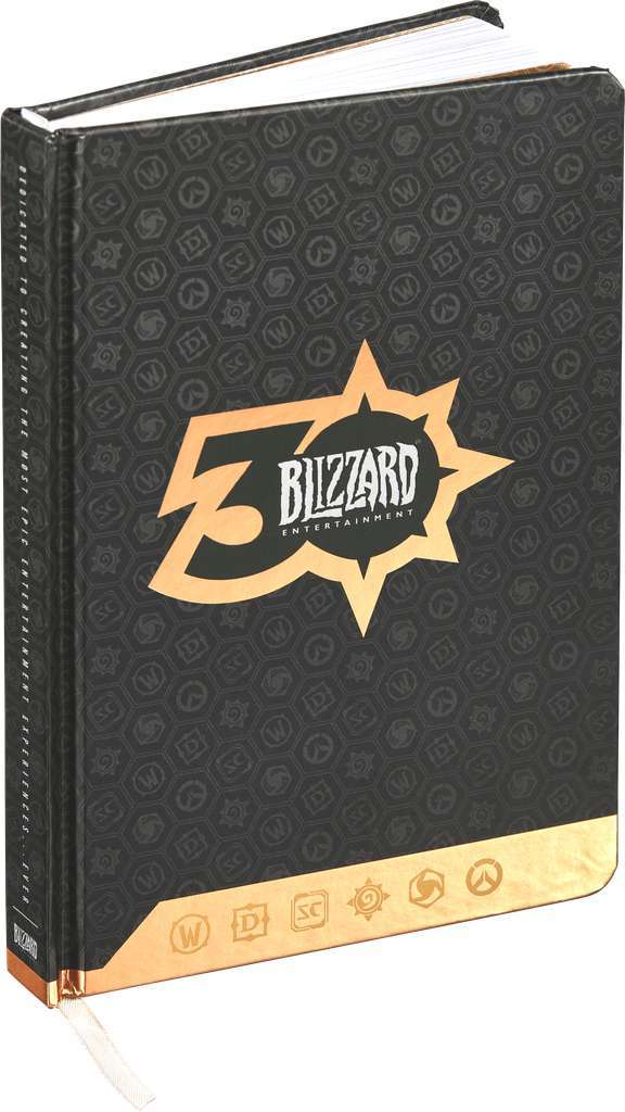 BlizzConline: Blizzard presenta mercancía del evento, entre ellos, una replica del yelmo de Arthas 3