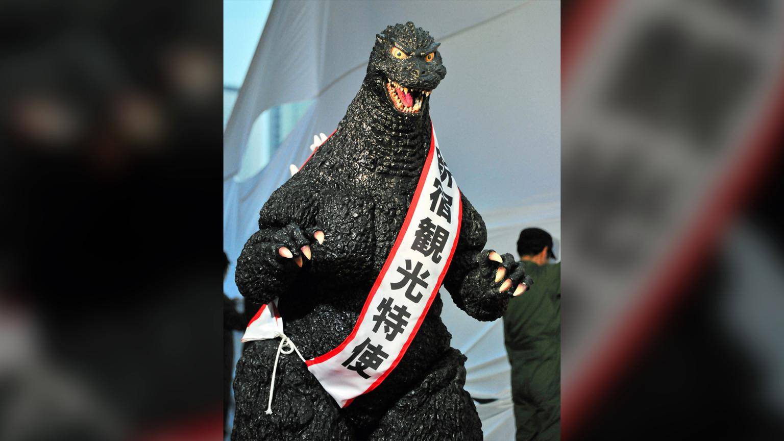 Godzilla fue nombrado embajador y ciudadano oficial de Japón, así como un gran representante del turismo.