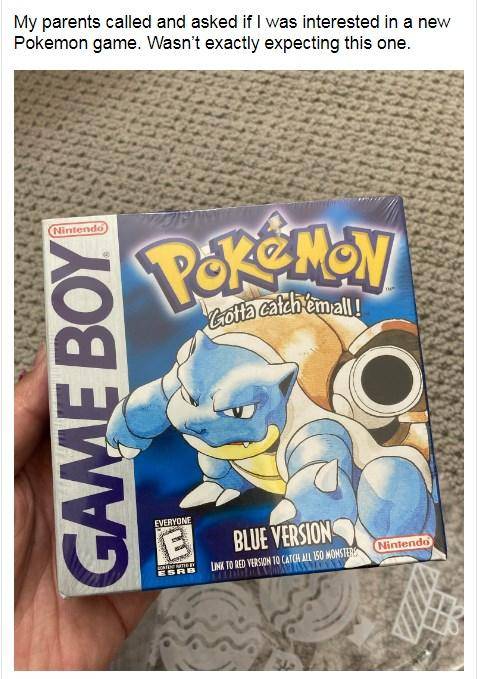 Fan recibe su copia de 'Pokémon Blue' tras 23 años de espera 1