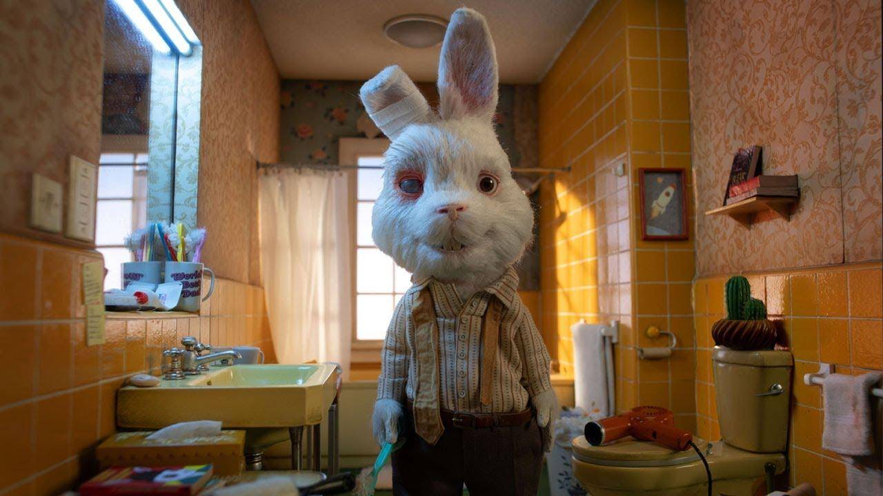 Save Ralph es un corto estilo Stop Motion que fue lanzado por la Humane Society que nos presenta una historia protagonizada por un conejo exponiendo el trato que reciben los animales en algunas pruebas de productos cosméticos. 