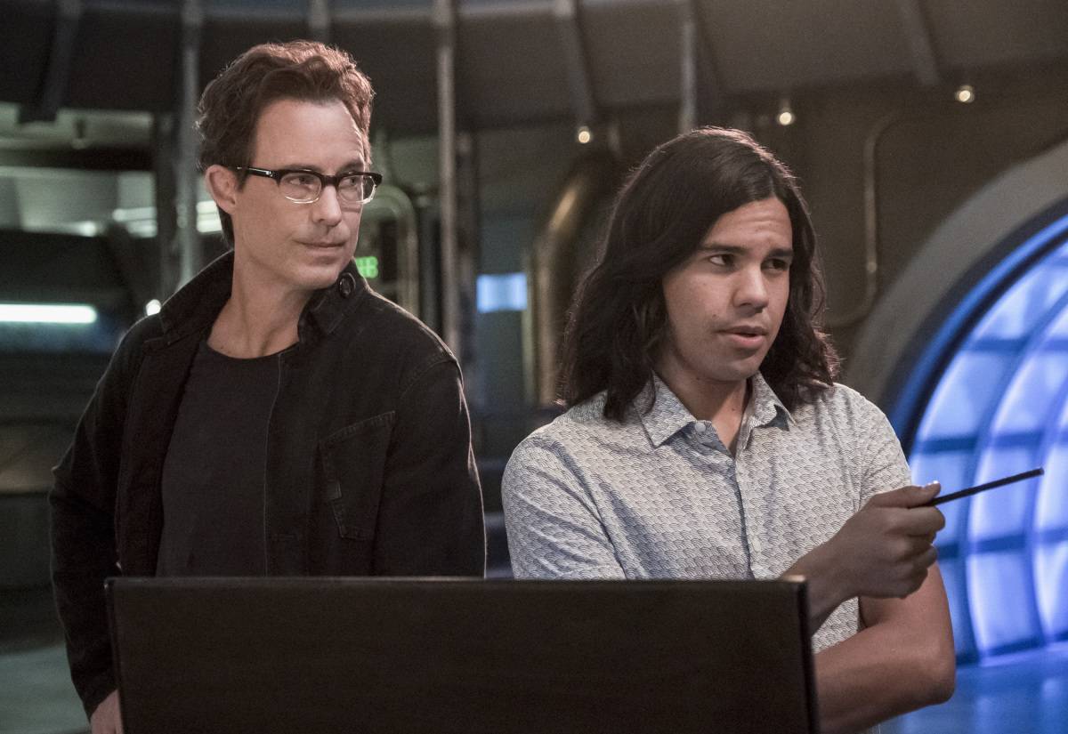 The Flash: Tom Cavanagh y Carlos Valdes abandonan el show tras 7 Temporadas