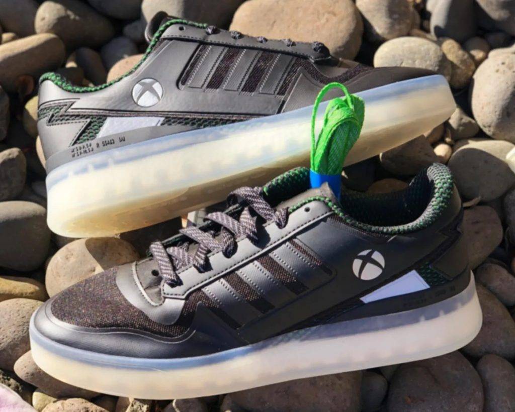 Xbox X Adidas: Todo apunta al lanzamiento de tenis inspirados en las consolas de Microsoft 1