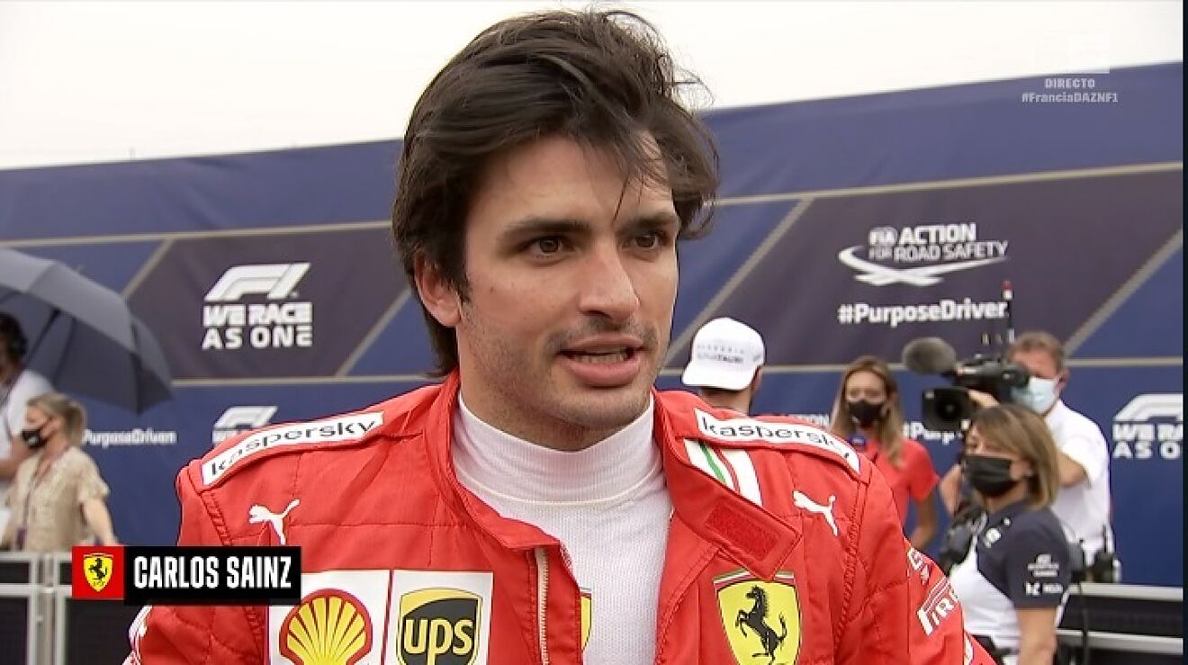 Carlos Sainz colabora con el juego F1 2021 en «Discover Your Talent»