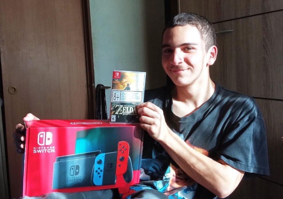 ¡Trabajo nivel dios! Joven chileno recicla cerca de 500 Kg para comprar un Nintendo Switch!