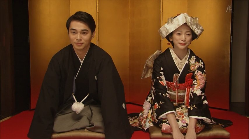 Anne Watanabe y Masahiro Higashide 