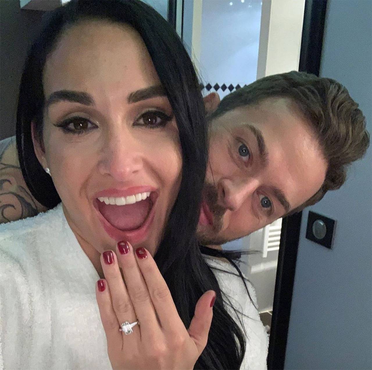 WWE: Nikki Bella y Artem Chigvintsev se casan tras 2 años de compromiso