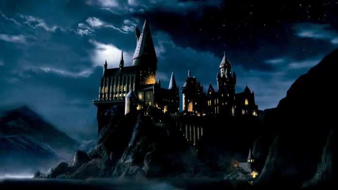 Harry Potter, Hogwarts