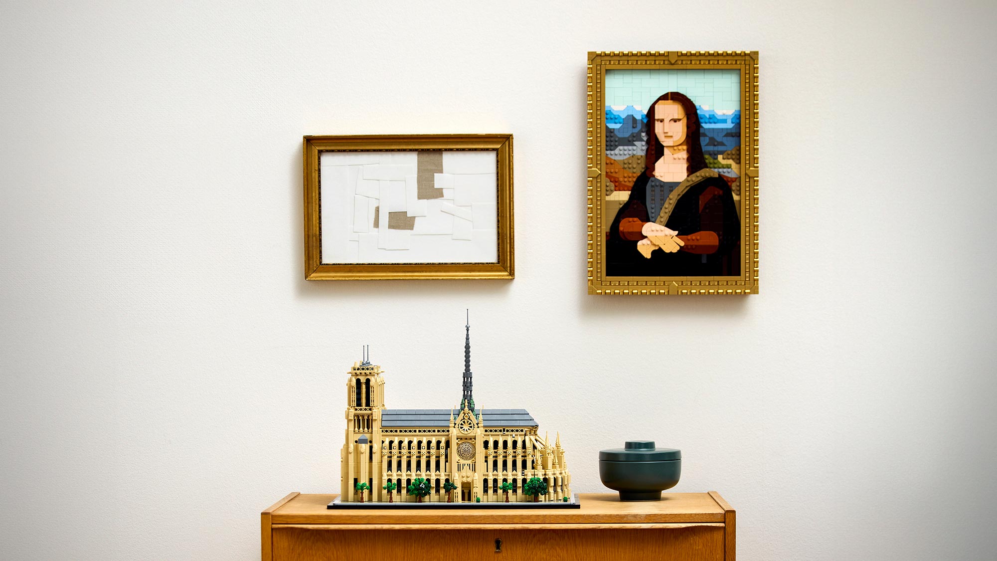 LEGO Architecture Notre Dame de París y Mona Lisa