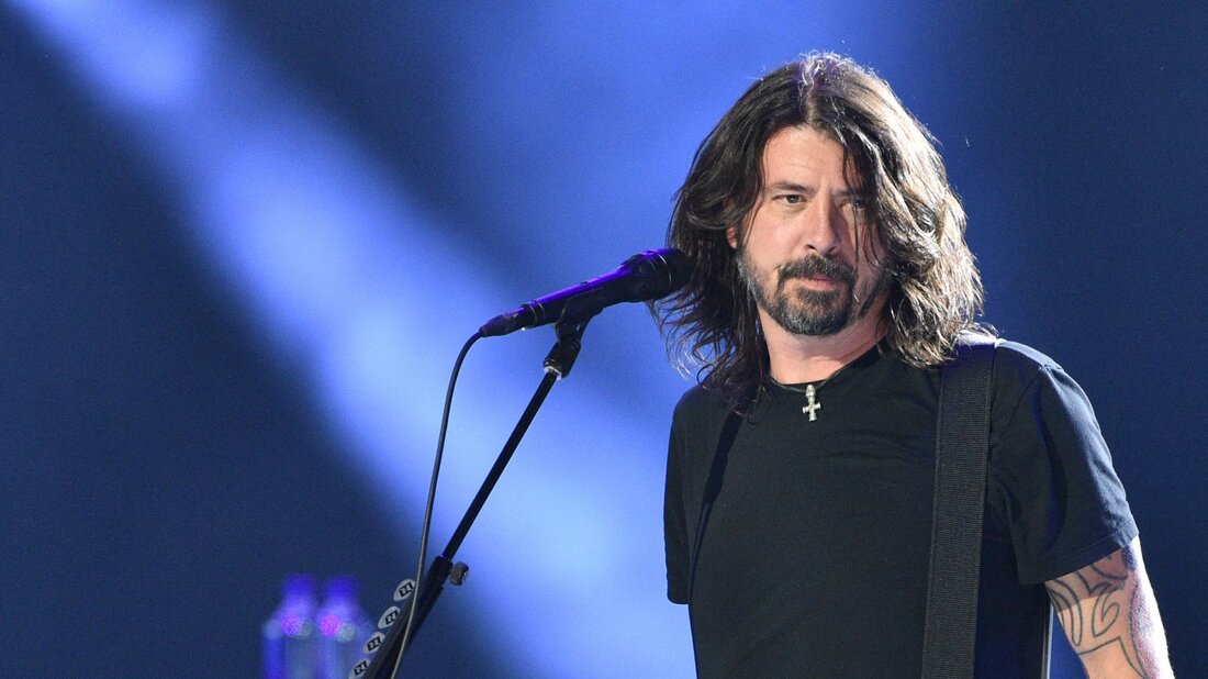 ¡Boo Fighter! Dave Grohl pide perdón por hijo ilegítimo