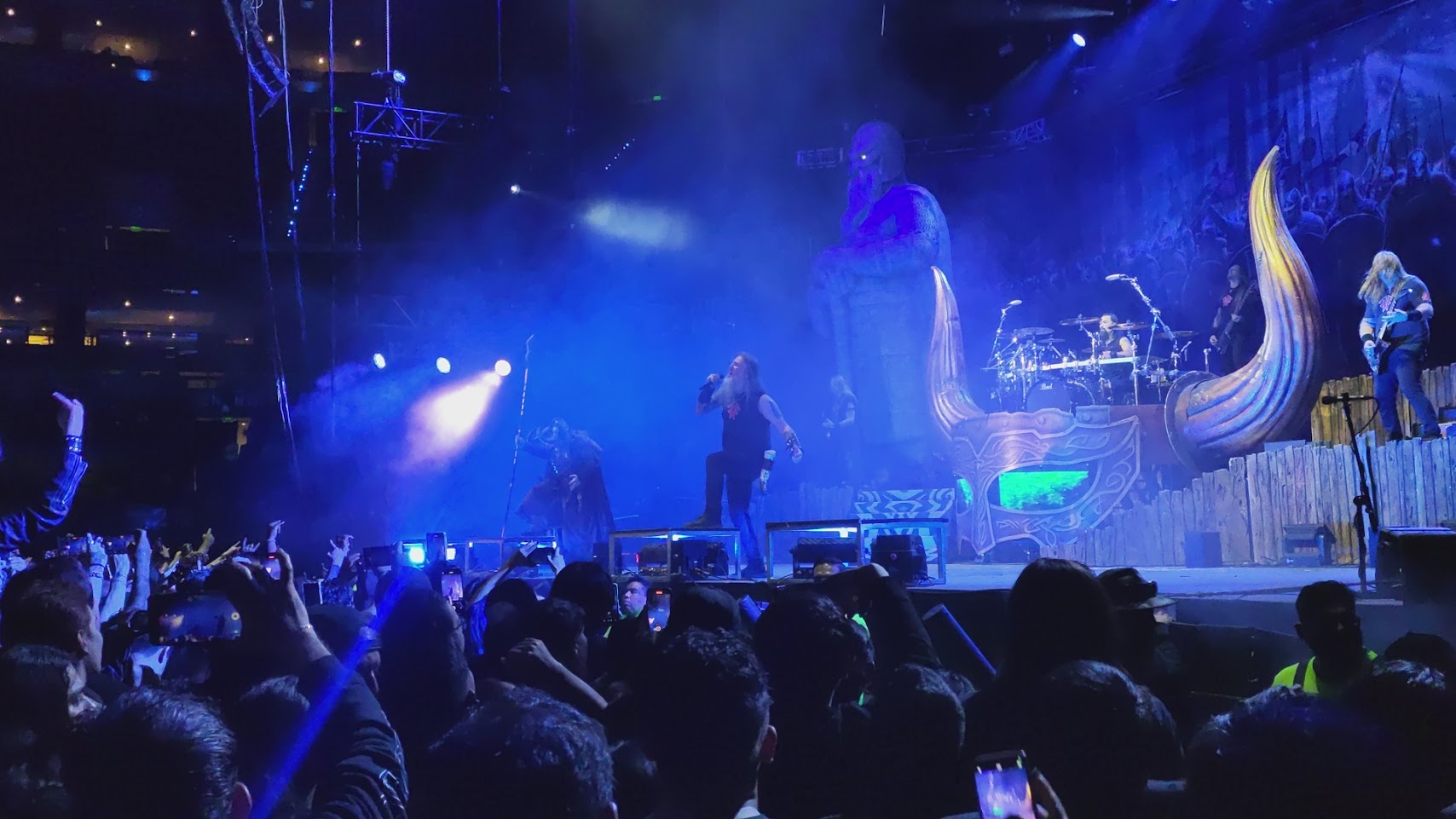 Amon Amarth y el Viking Metal navegaron en la Arena CDMX en un fascinante concierto 3