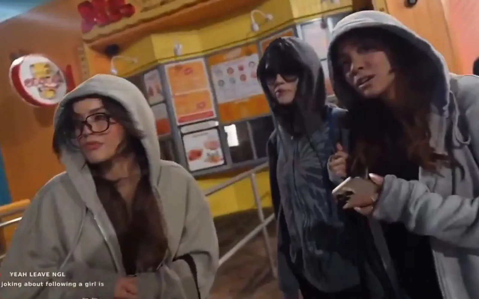 Las streamers, Valkyrae, Emiru y Cinna, son atacadas en vivo 1 Valkyrae y Cinna
