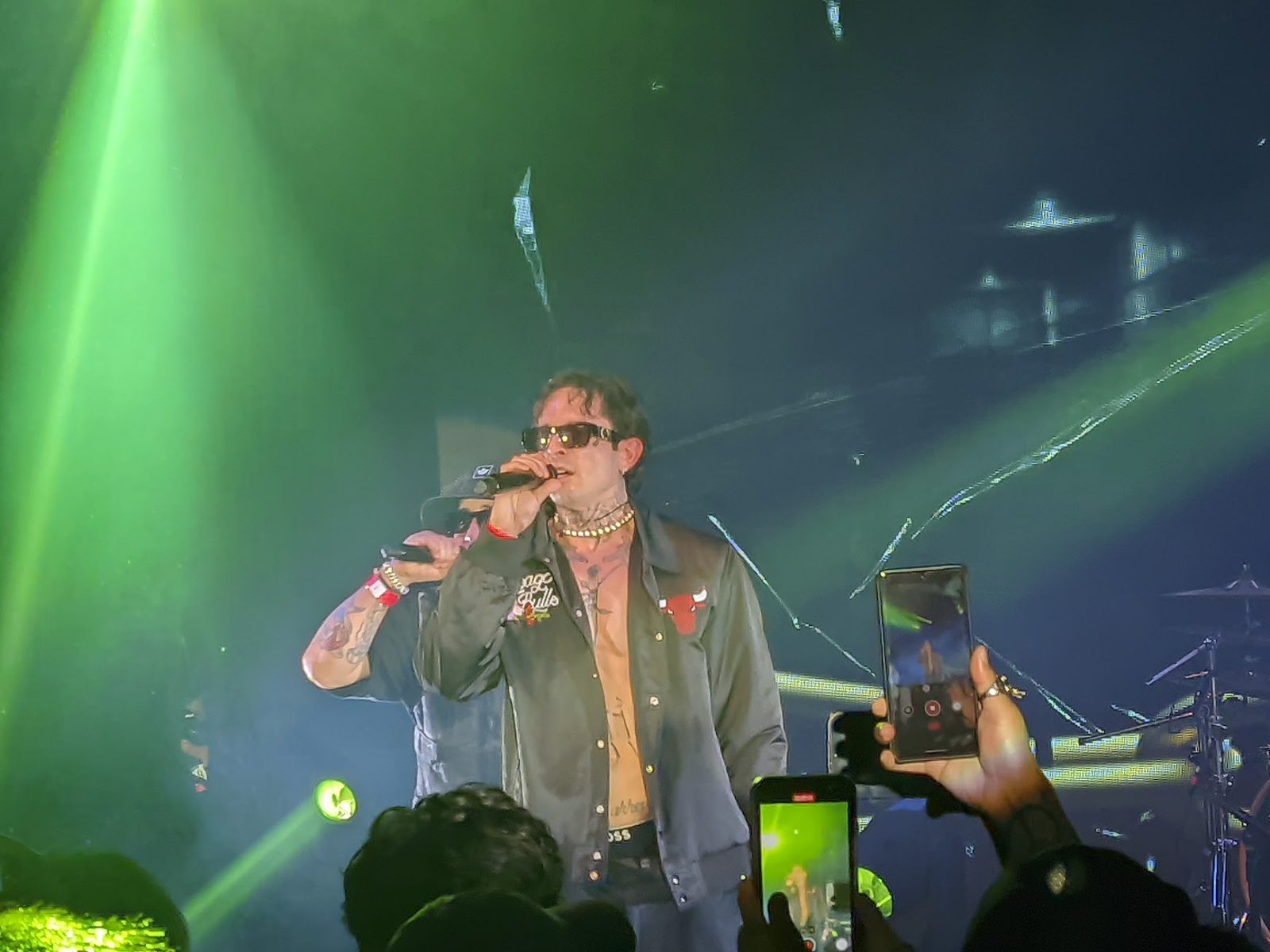 Ladrones: Una Noche llena de Flow Pesado 9 Ladrones: Una Noche llena de Flow Pesado 8