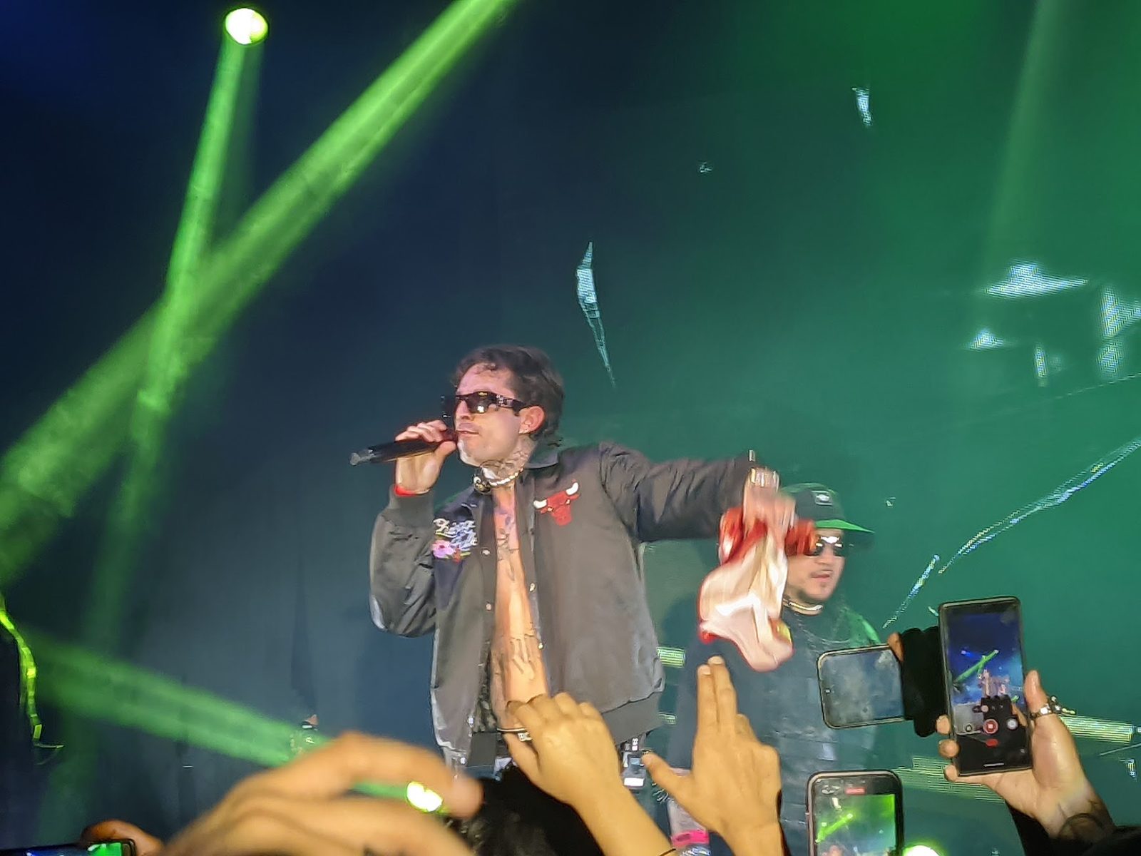 Ladrones: Una Noche llena de Flow Pesado 10 Ladrones: Una Noche llena de Flow Pesado 9