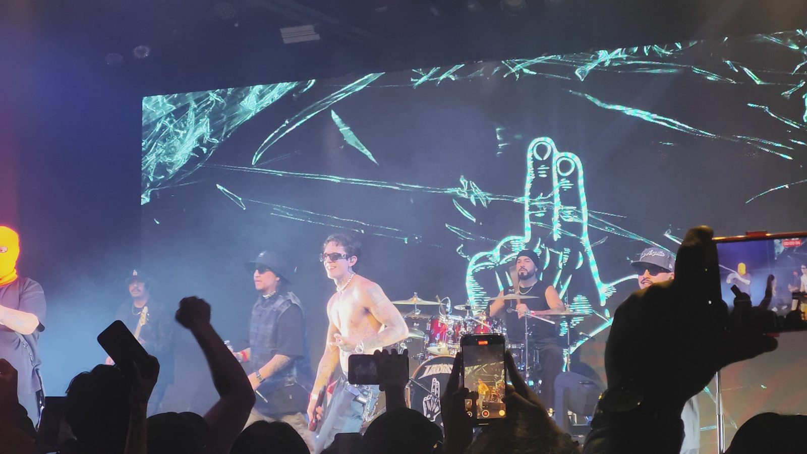 Ladrones: Una Noche llena de Flow Pesado 1 Ladrones
