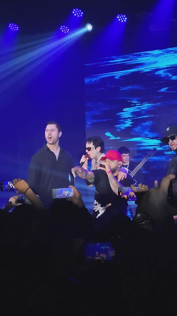 Ladrones: Una Noche llena de Flow Pesado 14 Ladrones: Una Noche llena de Flow Pesado 13