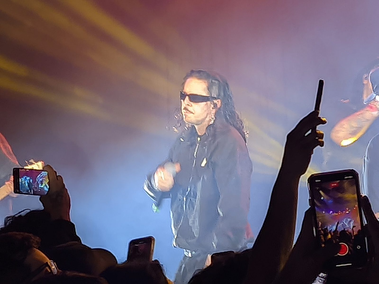 Ladrones: Una Noche llena de Flow Pesado 12 Ladrones: Una Noche llena de Flow Pesado 11
