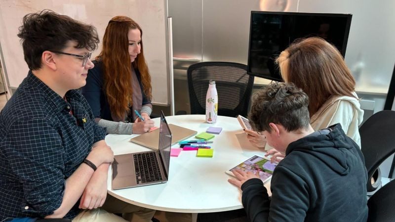 Roblox abre convocatoria a jóvenes líderes para su Consejo de Adolescentes 2 Roblox abre convocatoria a jóvenes líderes para su Consejo de Adolescentes 1