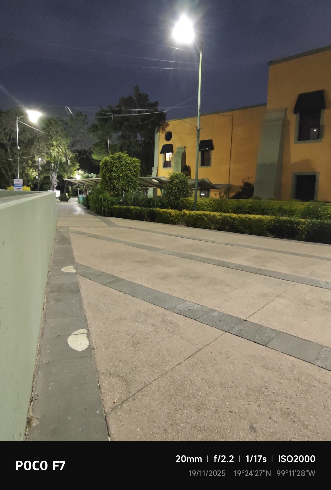 Review : POCO F7 8 Review : POCO F7 7