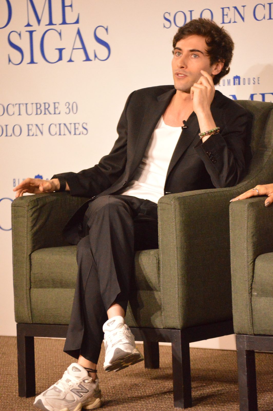 Reseña: No Me Sigas 9