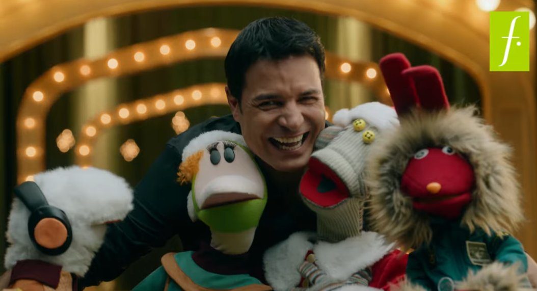 31 Minutos, Chayanne