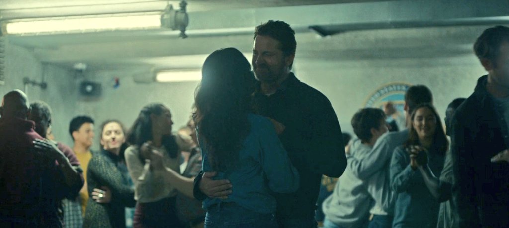 Reseña- El Día Del Fin Del Mundo: Migración 3