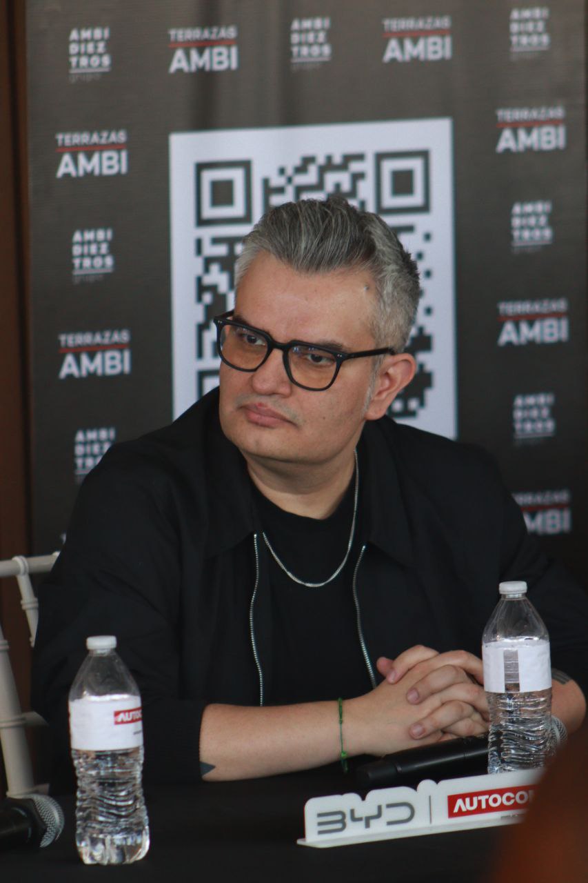 Los Daniels presentan su nuevo sencillo e integrante 1