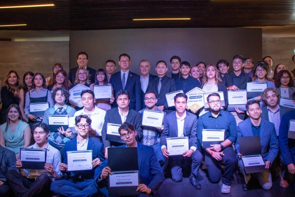 Samsung Innovation Campus y CENEVAL refuerzan su alianza por el talento mexicano