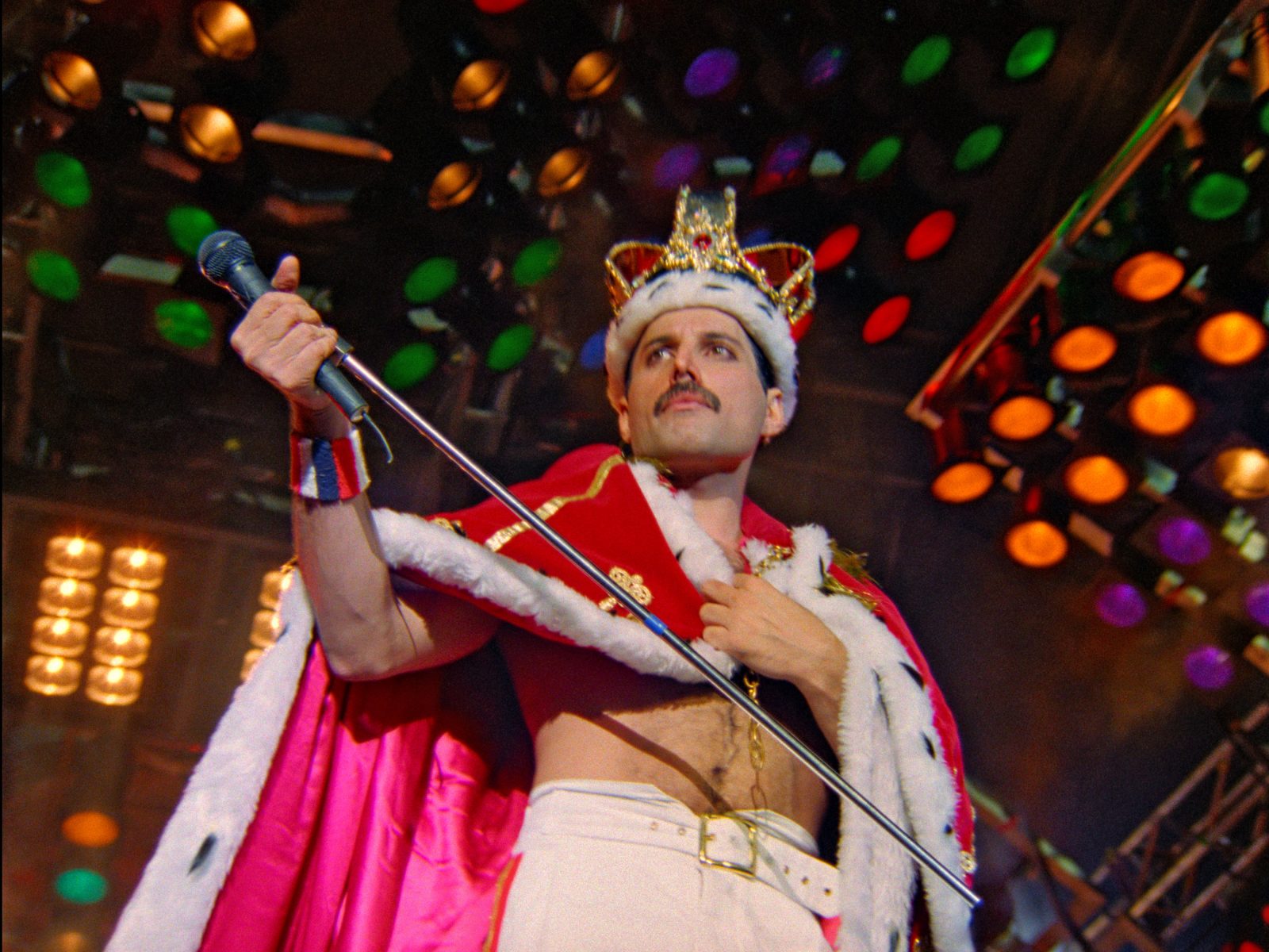 Reseña- Queen Budapest